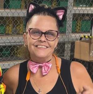 Meet your Posher, Tracy